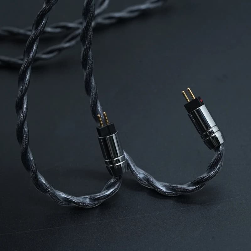 XINHS B05 4 Core Black High Purity Graphene Oil-Impregnated Cable Wire Anti-Shield Fading image